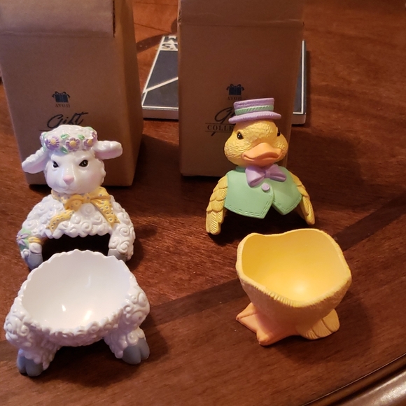Other - Avon egg pals